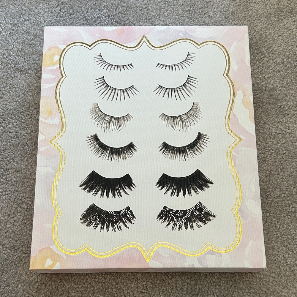 False Eyelash Set canvas